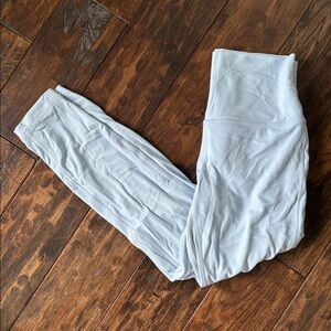 Lululemon pale blue 25 inch legging